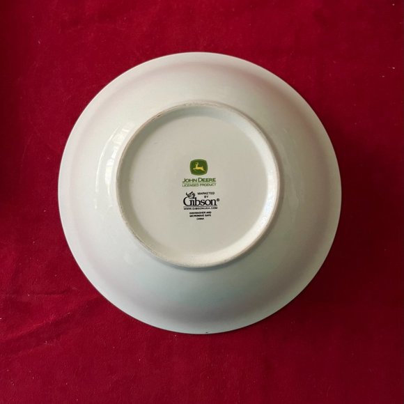 Gibson “John Deere” Licensed Bowl 9" Diameter - Picture 5 of 7